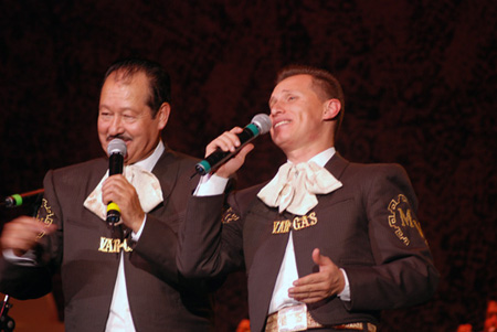 2006-Extravaganza-Concert104.JPG